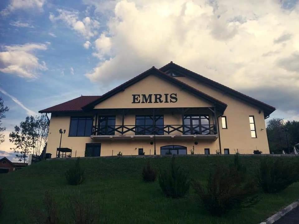 Pensiunea Emris Spatac Exterior foto